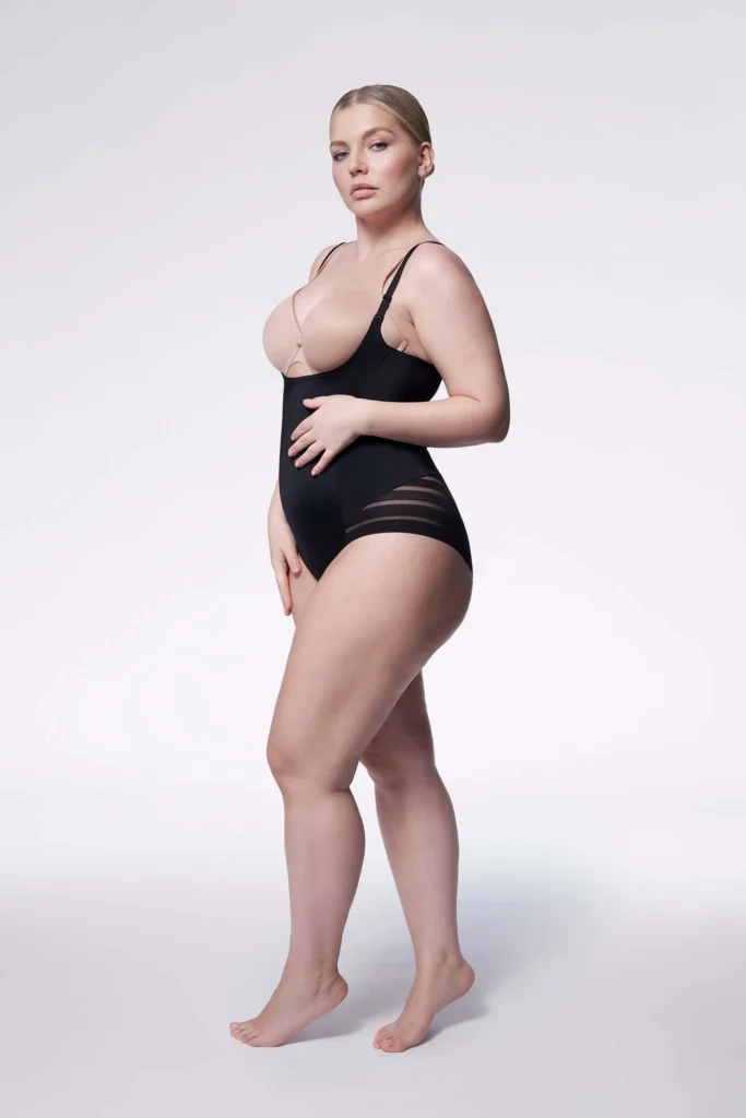 Liekninantis, formuojantis bodis be rankovių