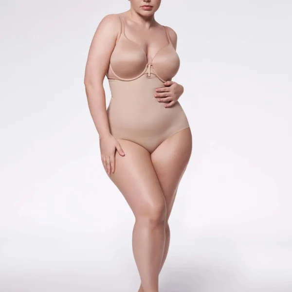 aukšto liemens formuojančios kelnaitės extra maxi super