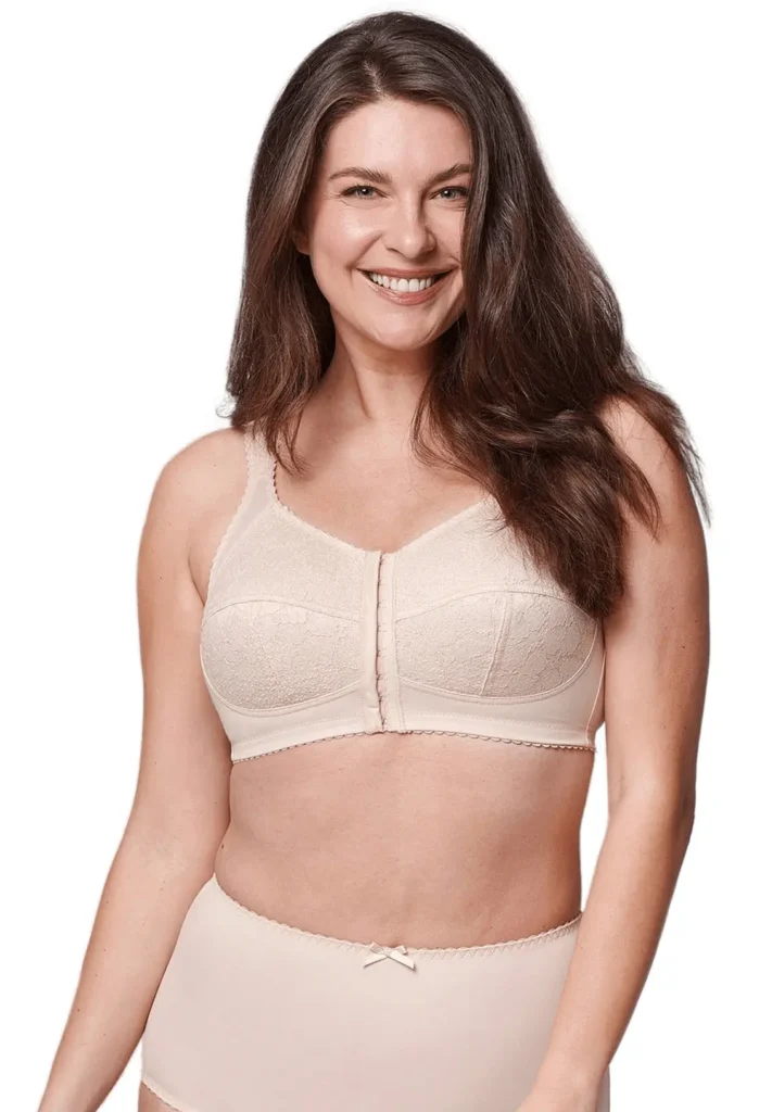 priekyje susegama liemenėlė be lankelių "bona"