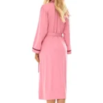 ilgas elegantiškas moteriškas chalatas "avenue"