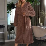 ilgas moteriškas chalatas "geo"