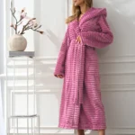 Šiltas, prabangus chalatas su kapišonu „robin long“