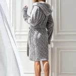 trumpas moteriškas chalatas "amira"