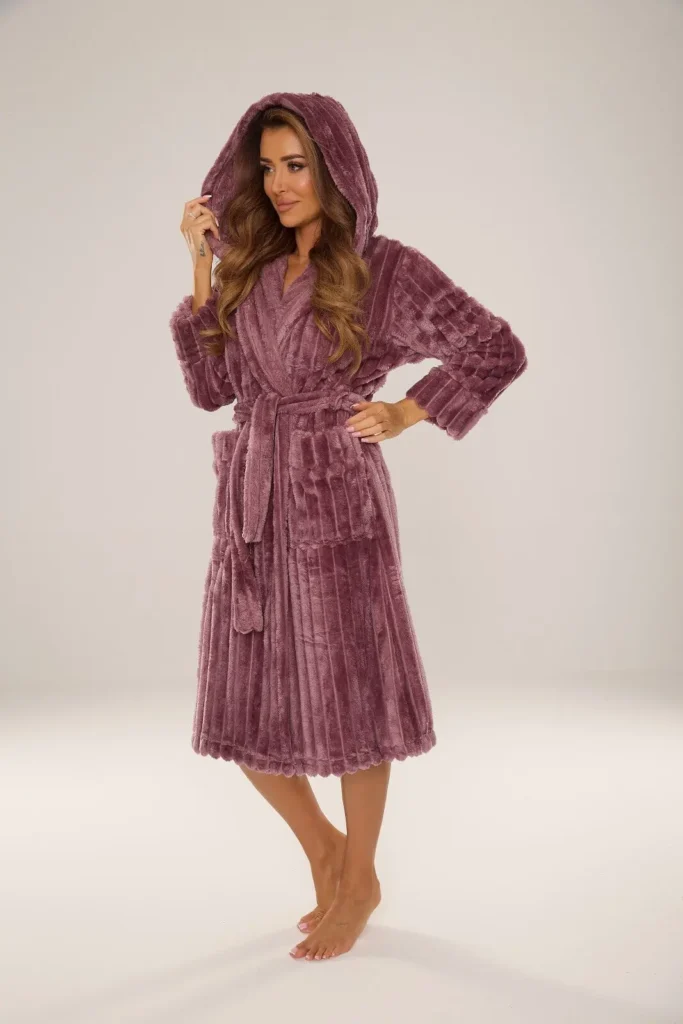 Šiltas moteriškas chalatas su gobtuvu „sutton midi“