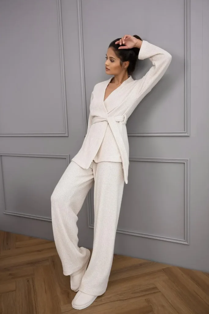 moteriškas kimono stiliaus poilsio kostiumėlis „jorina“