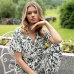 elegantiška pižama luizė su sagomis