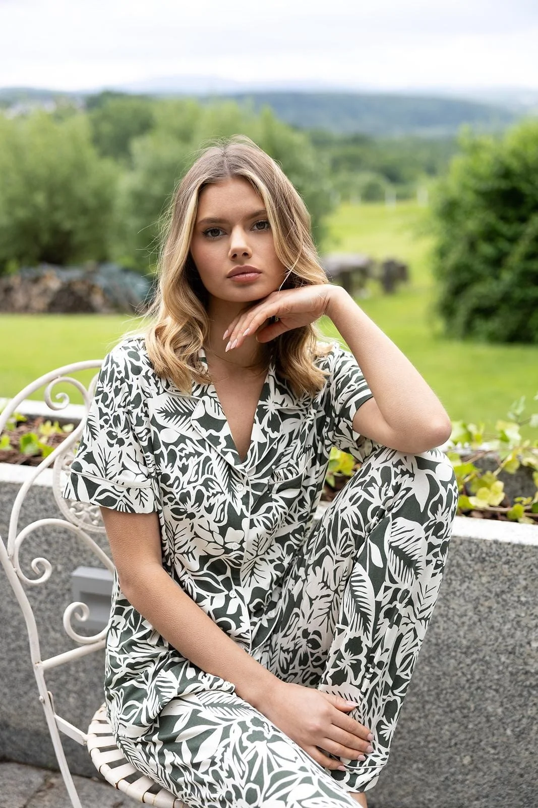 elegantiška pižama luizė su sagomis