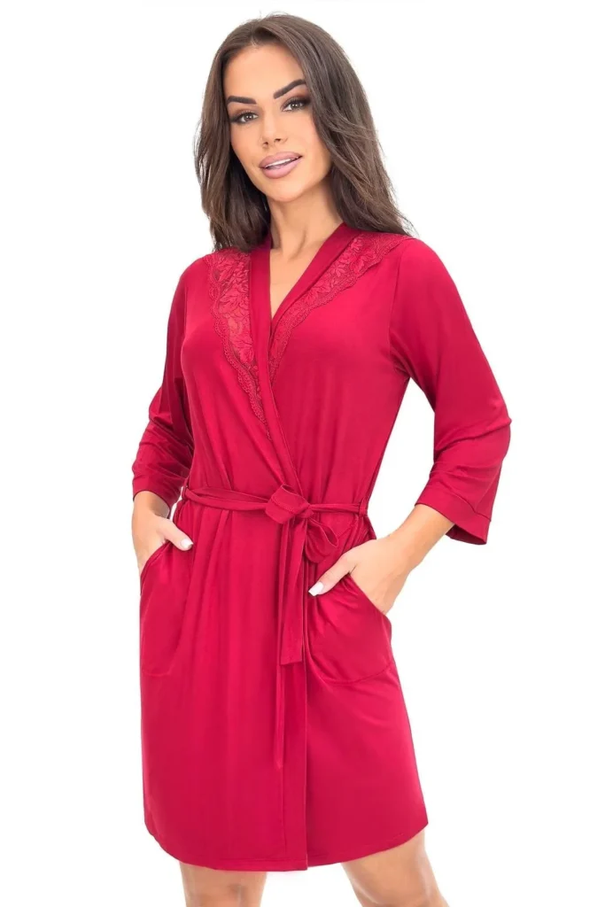 viskozės chalatas sonia su gėlių nėriniais