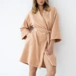 trumpas chalatas goldie iš medvilnės ir bambuko